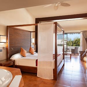 Deluxe Junior Suite
